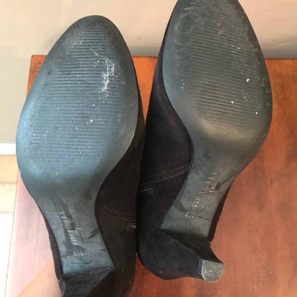 Boots - Picture 5 of 5